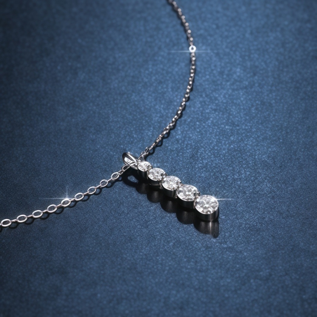 Women's S925 Silver Exquisite Cross-border Synthetic Zirconia Necklace